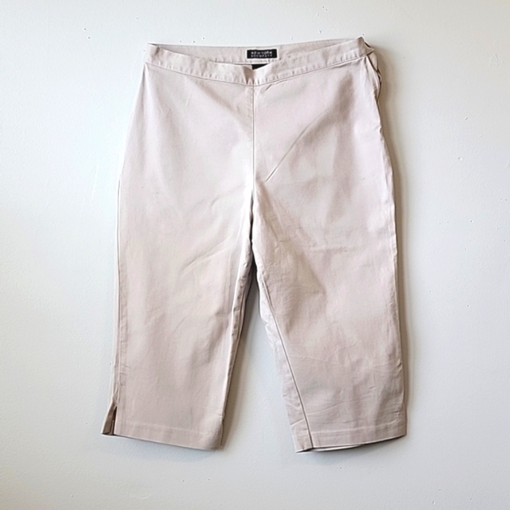 High Waist Skimmer Capri Pants NY&CO Vintage